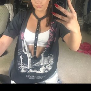 LF t shirt with opening in front